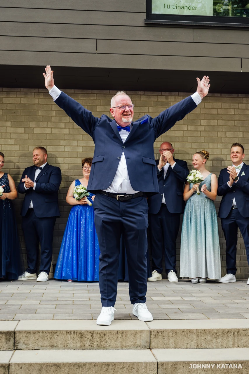 Ehrung und Anlegen der Königskette