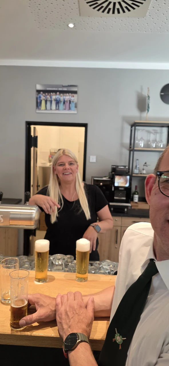 An der Theke wird frisch gezapft